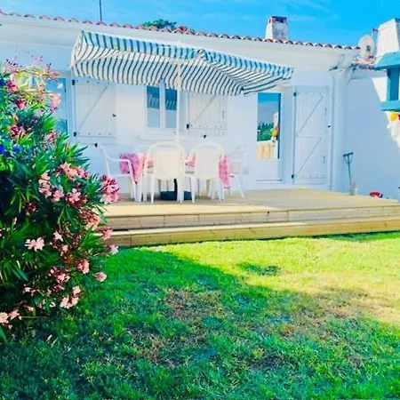 Maison A Deux Pas De L'ocean La Petite Sardine Vakantiehuis Saint Gilles Croix de vie